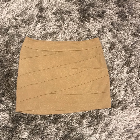 EXPRESS sparkling gold mini Skirt - Picture 4 of 4